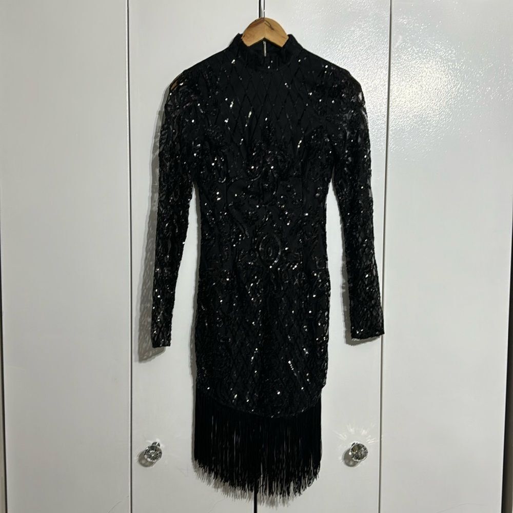 PrettyLittleThing Black Long Sleeve Sequin Tassel Hem Bodycon Dress Size 2 - Picture 7 of 8